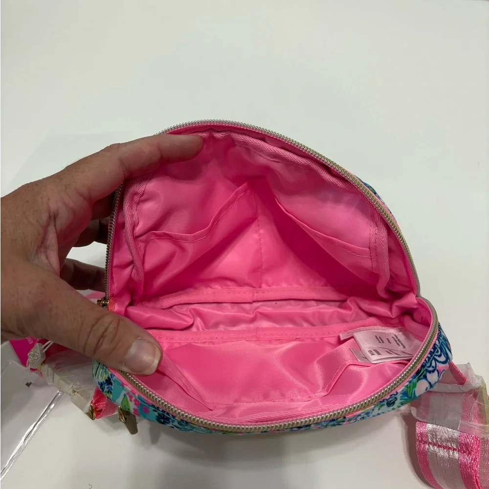 Lilly Pulitzer Floral Print Bag with Gold Accents - Picture 4 of 4